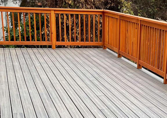 high-quality custom deck built by our pro deck contractor in San Ramon